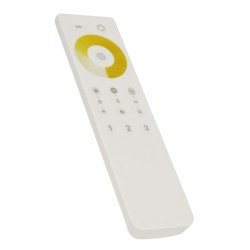 GLOBOSTAR® CCTGROUP 73352 RF 2.4G Ασύρματο Χειριστήριο Αφής 3 Ζωνών για CCT Controller 73353 DC3V 2 x AAA IP20 - RF 2.4G - Μ15 x