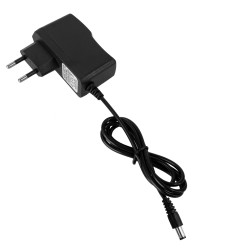 GloboStar® 73081 Πλαστικό Τροφοδοτικό SELV για Προϊόντα LED 12W 0.5A - AC 220-240V σε DC 24V - IP20 L7 x W2.7 x H7.5cm - 2 Years